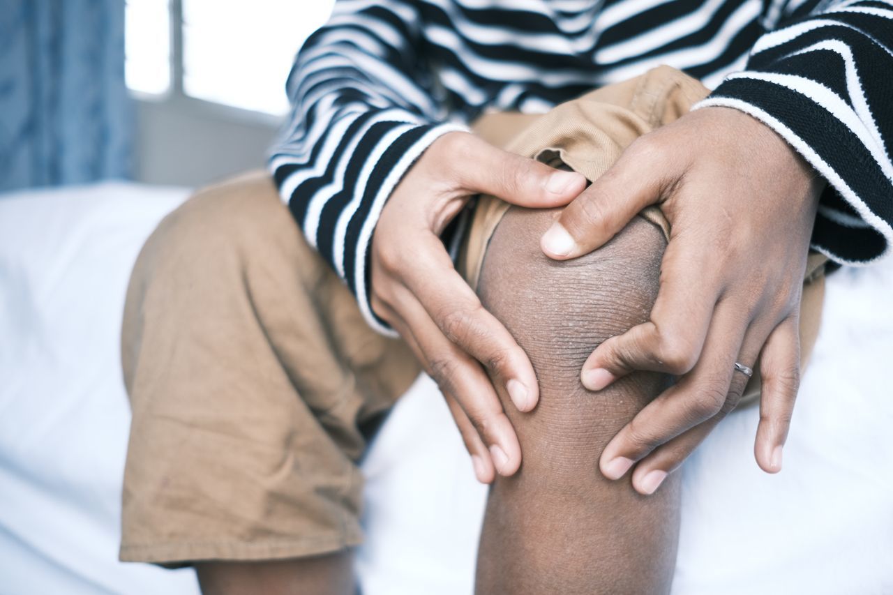 swelling-after-knee-replacement-surgery.jpg#asset:636